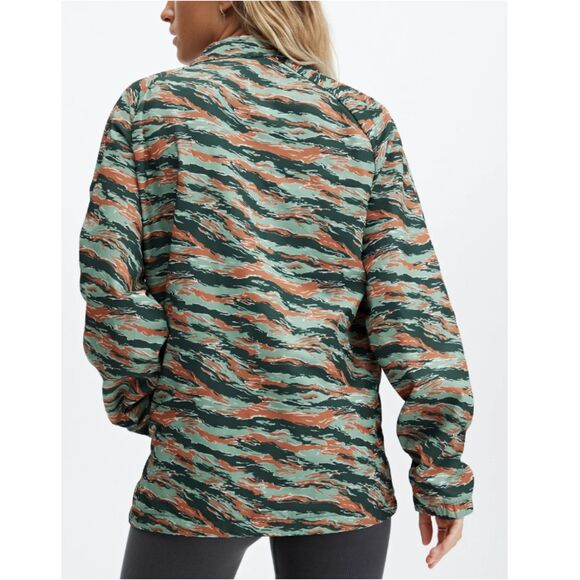 Fabletics Unisex Size Medium Green Tiger Camo The Only Coaches Jacket - Picture 3 of 13